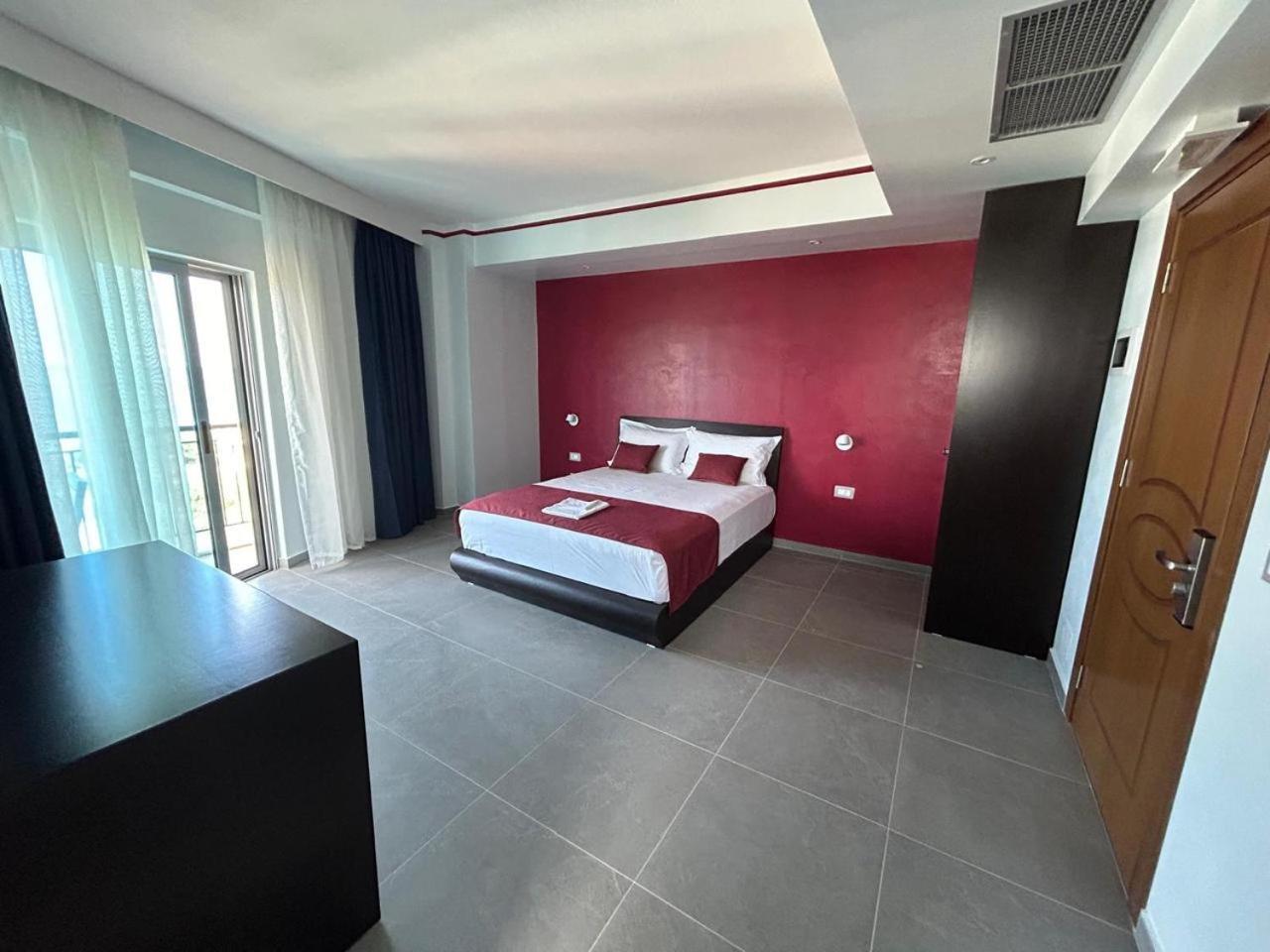 Hotel Borshi ภายนอก รูปภาพ